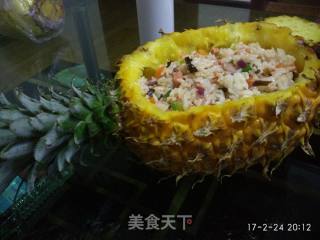 菠萝盅焗饭的做法步骤：2