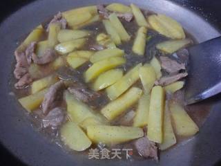 土豆焖粉条的做法步骤：12