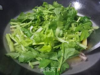 土豆焖粉条的做法步骤：13