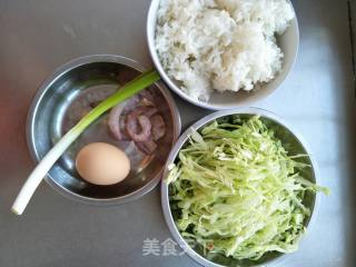 扬州炒饭的做法步骤：1