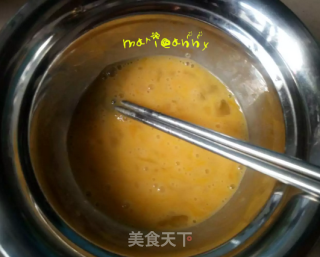 胡萝卜蛋炒饭的做法步骤：3