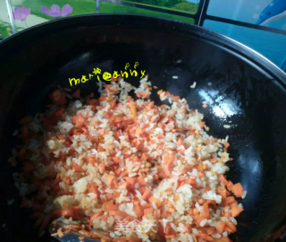 胡萝卜蛋炒饭的做法步骤：7