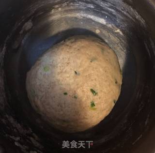 葱油饼干的做法步骤：2