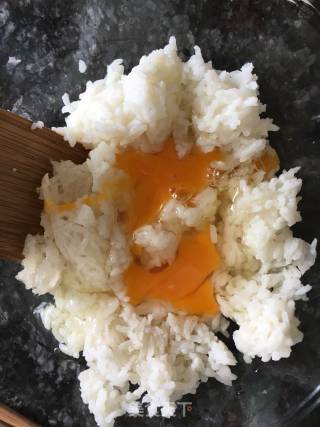 鸡蛋大米饼的做法步骤：2