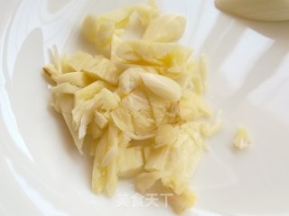 清炒荷兰豆的做法步骤：8