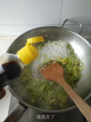 沙茶酱炒卷心菜的做法步骤：8