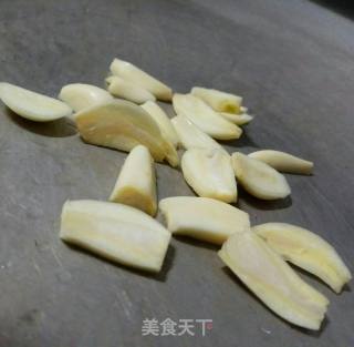 酱香五花肉杏鲍菇炆茄子的做法步骤：1