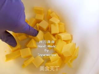 巧克力棒棒糖蛋糕的做法步骤：2