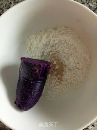 蔬菜双色吐司~紫薯菠菜吐司的做法步骤：3