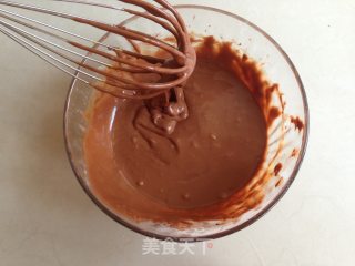 淋面可可蛋糕的做法步骤：6