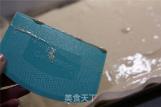 椰蓉芝麻蛋糕卷的做法步骤：9