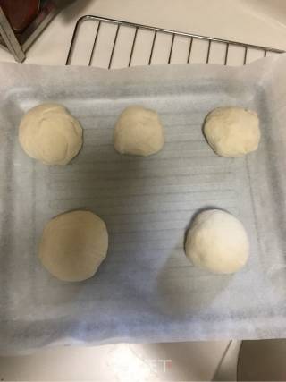汉堡包的做法步骤：9