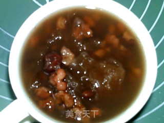 红豆薏米银耳羹的做法步骤：9