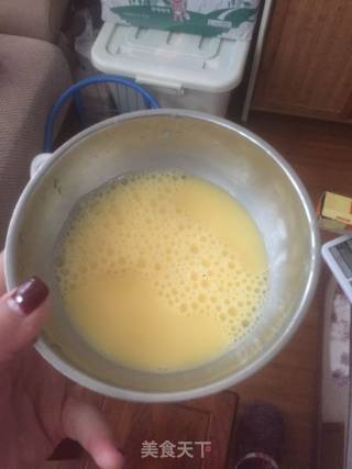 红豆沙月饼的做法步骤：9
