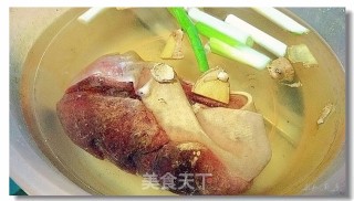 酱香滑羊肉的做法步骤：1
