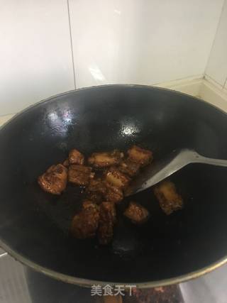 糖醋排骨的做法步骤：4