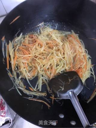 醋溜双丝的做法步骤：6