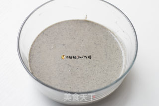 萌宠龙猫戚风蛋糕的做法步骤：2