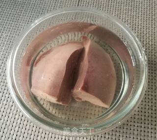 盐水猪肝的做法步骤：1