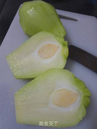 贡丸佛手瓜的做法步骤：2