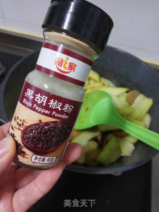 贡丸佛手瓜的做法步骤：9