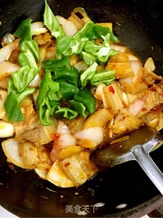 回锅肉的做法步骤：7