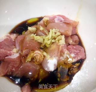 简易版的大盘鸡，办公室中餐的做法步骤：3
