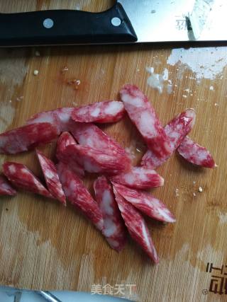 土豆丝爱上腊肠的做法步骤：4