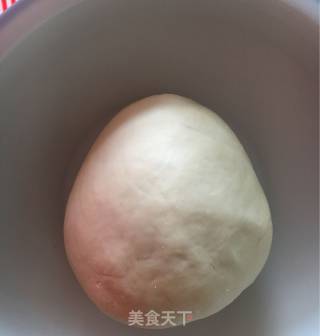 荠菜肉包的做法步骤：1