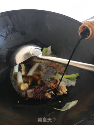 猪蹄海带扣炖黄豆的做法步骤：4