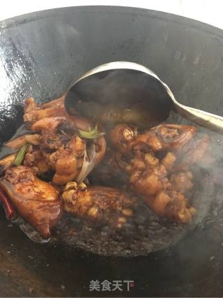猪蹄海带扣炖黄豆的做法步骤：9