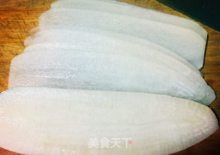 沾水萝卜丝丸子的做法步骤：2
