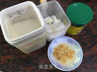冬菜焖苏鼠斑的做法步骤：3
