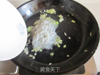 银鱼炒鸡蛋的做法步骤：7