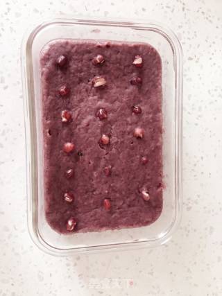 红豆薏米糕的做法步骤：1