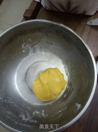 南瓜饼的做法步骤：2