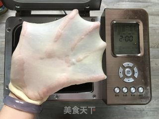 黄桃香酥面包的做法步骤：2