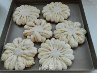 椰蓉花面包（玉米油版）的做法步骤：9