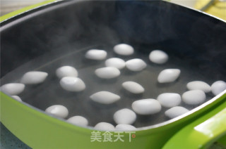 鸡蛋丸子甜酒汤的做法步骤：4