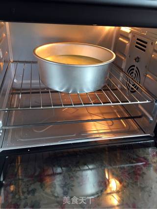 波菜汁八寸戚风的做法步骤：13