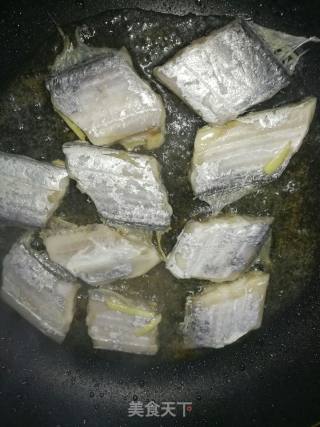 香辣带鱼的做法步骤：2