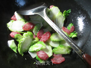 香肠炒儿菜的做法步骤：5