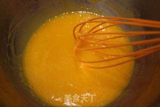 FLUFF棉花糖——黑芝麻戚风蛋糕的做法步骤：2