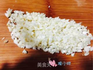 蒜蓉菠菜的做法步骤：2