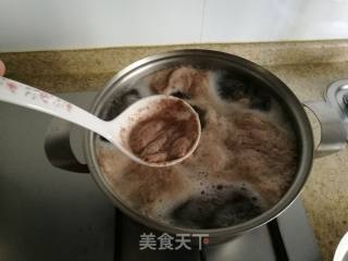 简易酱牛肉的做法步骤：1