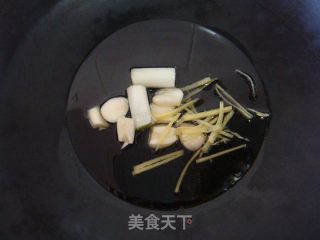 五彩鸡片的做法步骤：5