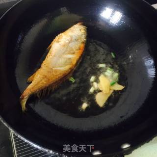 香煎黄花鱼的做法步骤：3