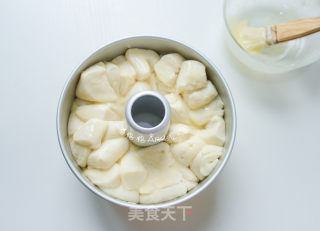 日式香浓炼乳面包的做法步骤：8