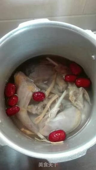 白面水鸡的做法步骤：2