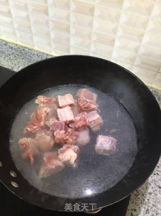 红烧排骨的做法步骤：1